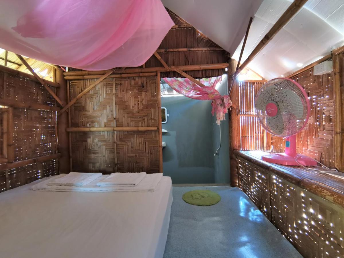 Phuhaya Bamboo Bungalows Ко-Ланта Екстер'єр фото