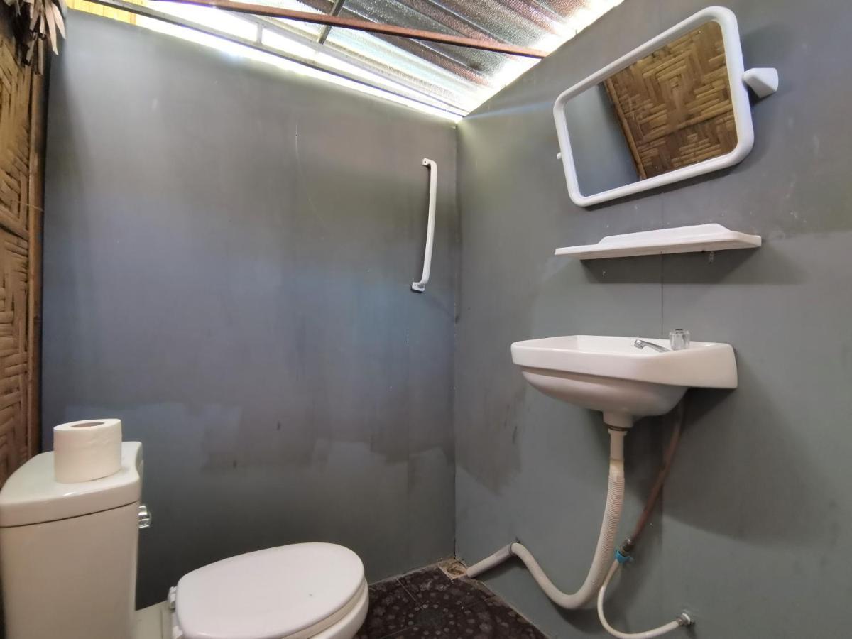 Phuhaya Bamboo Bungalows Ко-Ланта Екстер'єр фото